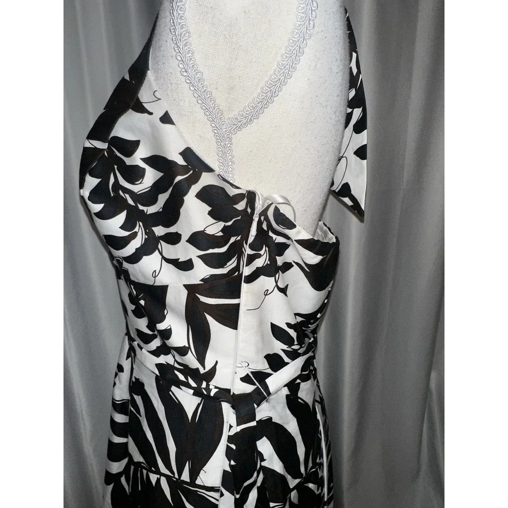 White House Black Market Dress Womens Size 8 Halter Summer Lined Leaf Black Whit - Picture 8 of 11
